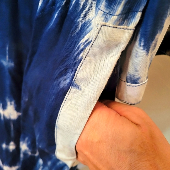 Soft Surroundings flowy max - Picture 3 of 7